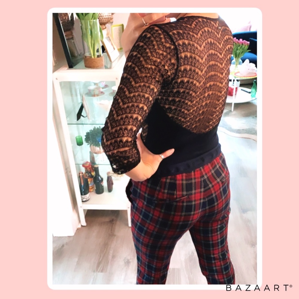 Colcci Black tank top with detail in the back